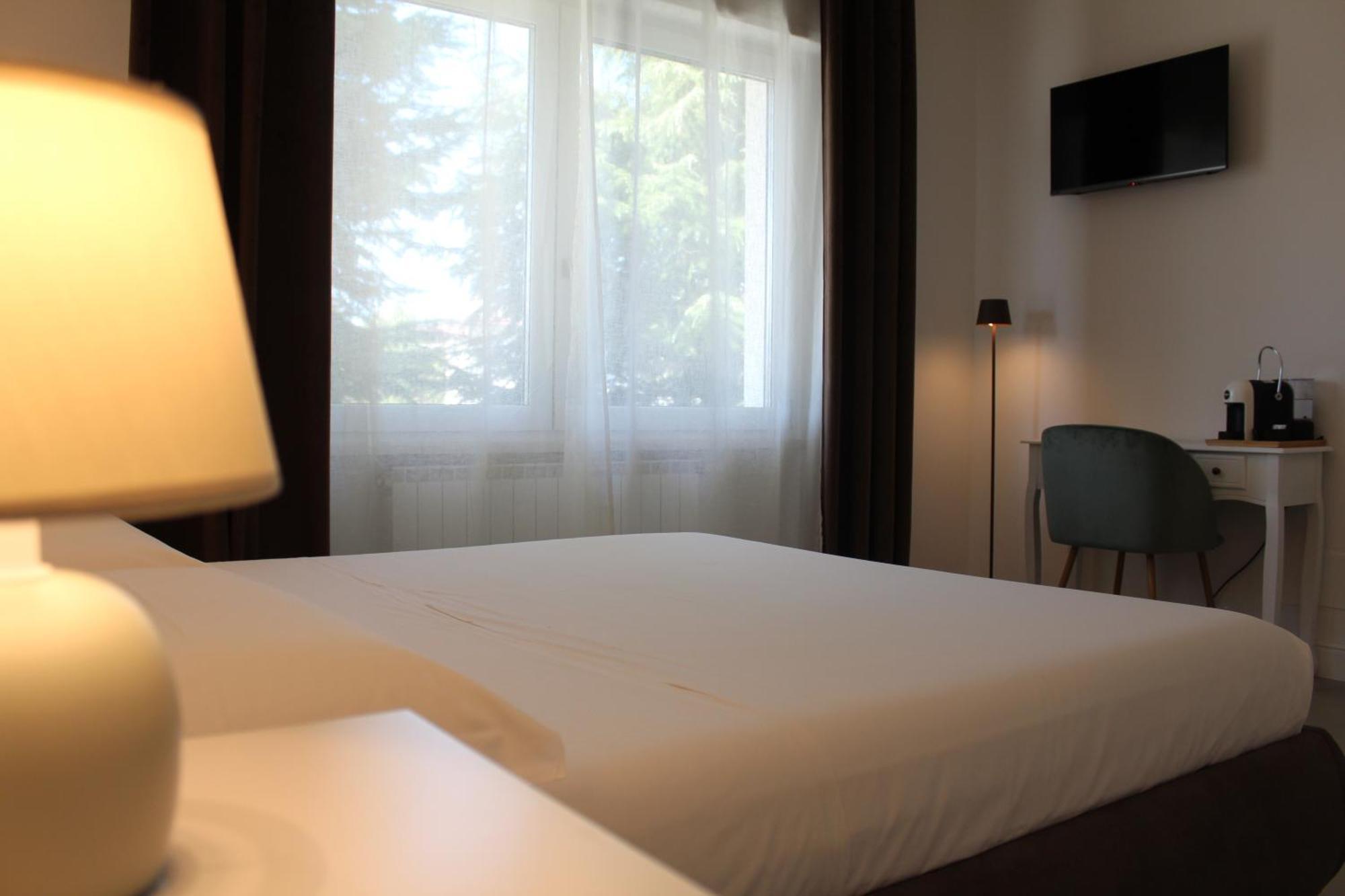 Villa Forte Salvi - Rooms Peschiera del Garda Exteriör bild
