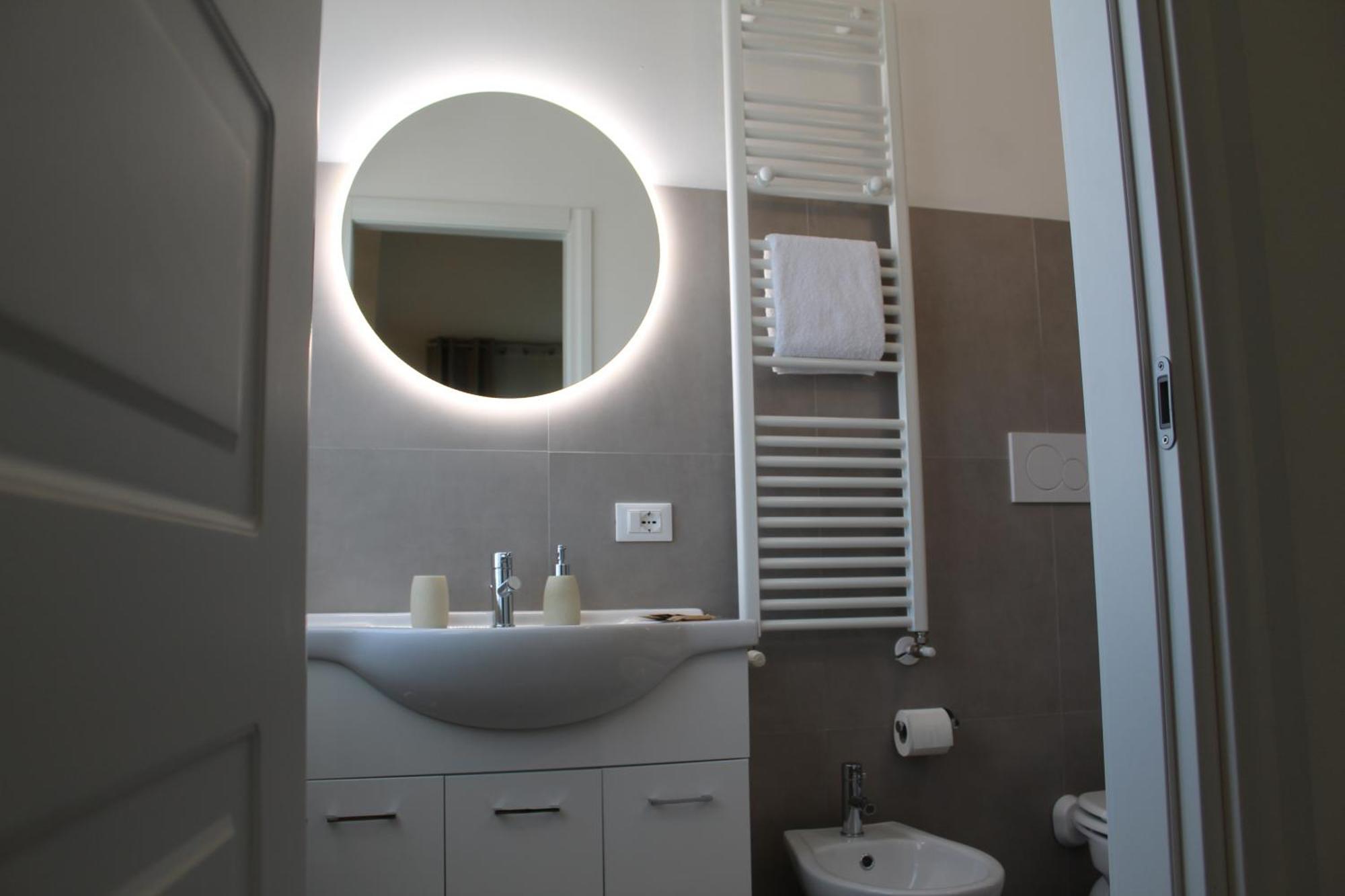 Villa Forte Salvi - Rooms Peschiera del Garda Exteriör bild