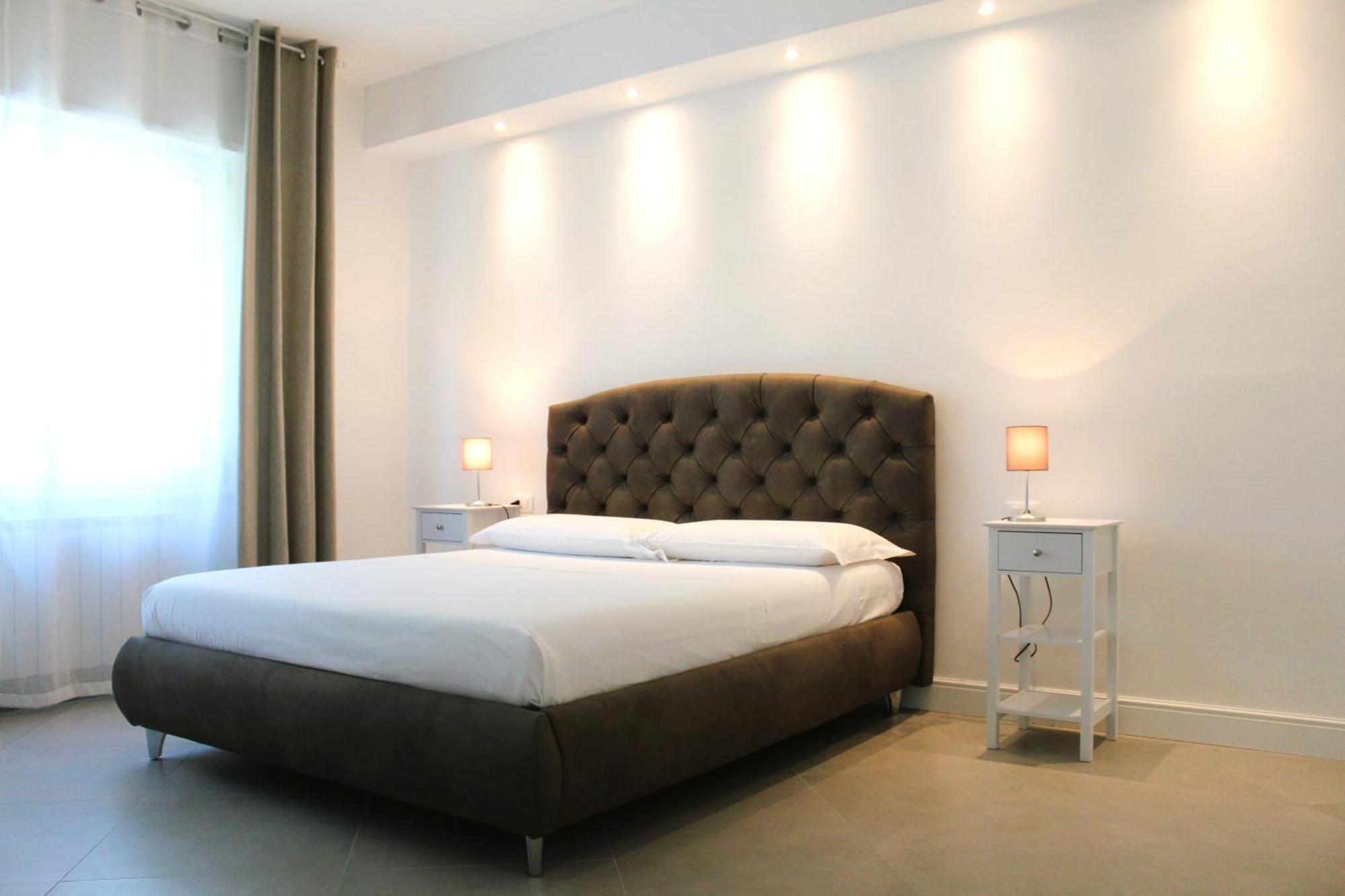 Villa Forte Salvi - Rooms Peschiera del Garda Exteriör bild